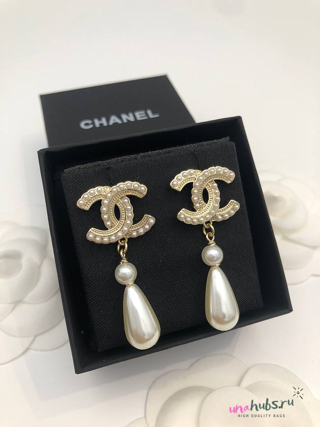 Chanel pear long earings  - 1