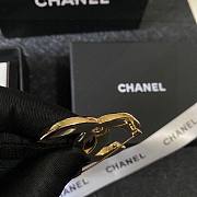 Chanel brooch 009 - 3