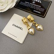 Chanel long pearl earings 02 - 4