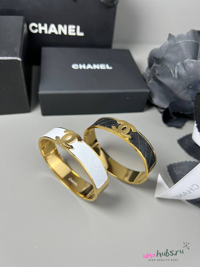 Chanel bracelet ( white/ black) - 1