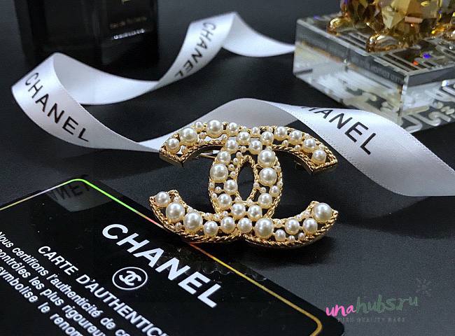 Chanel brooch 10 - 1