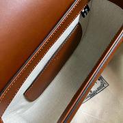  Gucci Embossed brown leather shoulder bag - 2