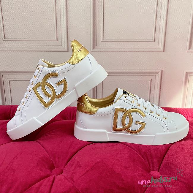 DG gold shoes - 1