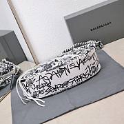 Balenciaga Le Cagole white graffiti shoulder bag - 6