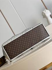 Louis Vuitton Pillow OnTheGo GM M21053  - 4