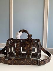 Louis Vuitton Keepall Bandouliere 25 M20872 - 3