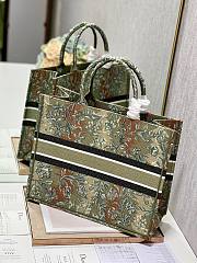 Dior Large Book Tote Green Embroidery 41 Bag - 3