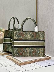 Dior Medium Book Tote Green Embroidery 36 Bag - 3