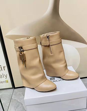 Givenchy Shark short beige boots 