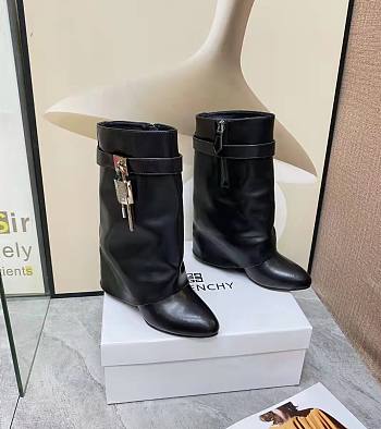 Givenchy Shark short black boots