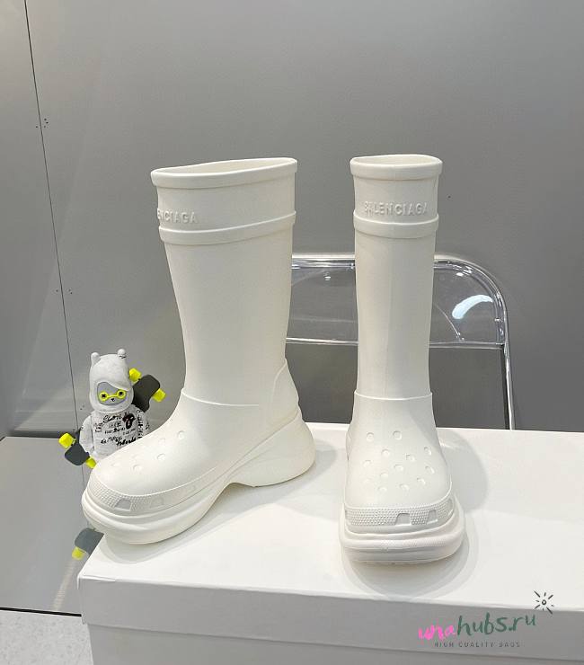 Balenciaga White Crocs High Boots - 1