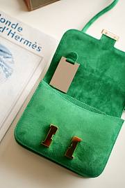 Hermes Constance Green Suede Leather 19cm Bag - 2