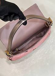 Fendi Mini Baguette light pink sequinned leather bag - 6