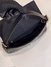 Fendi Mini Baguette black sequinned leather bag - 2