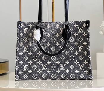 Shop Louis Vuitton ONTHEGO 2024 SS Monogram Casual Style Vanity Bags 2WAY  Plain Leather (onthego east west, M46653) by Mikrie