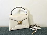 Valentino Garavani One Stud white tote bag - 1