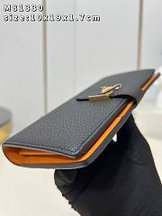 Louis Vuitton Vertical long black wallet  - 5