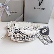 Balenciaga Le Cagole white graffiti XS shoulder bag - 4