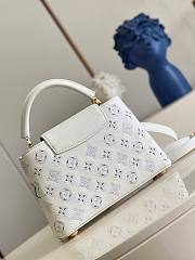 Louis Vuitton Capucines BB M20742 bag - 5