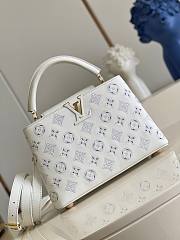 Louis Vuitton Capucines BB M20742 bag - 2