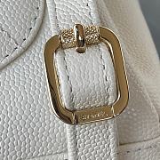 Chanel white calfskin backpack - 5