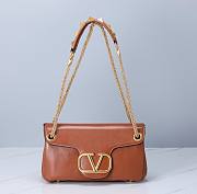 Valentino Garavani Stud Sign brown leather bag - 1