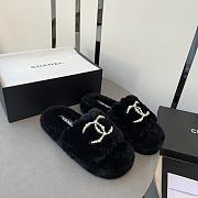 Chanel black shearling slippers  - 3