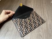 Fendi flat pouch  - 4