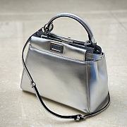 Fendi Peekaboo silver leather hand bag - 6