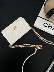 Chanel Woc double chain white leather bag - 4