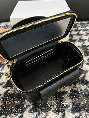 Chanel 22A Quilted Mini Vanity Bag - 6