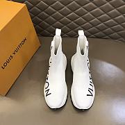 Louis Vuitton Men Run White Sneaker  - 6