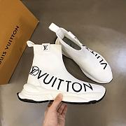 Louis Vuitton Men Run White Sneaker  - 4