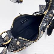 Balenciaga Le Cagole XS studded shoulder bag - 6