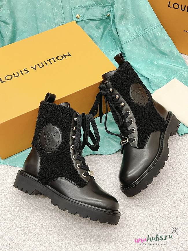 Louis Vuitton Territory Flat ranger black boots - 1