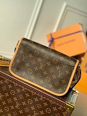 Louis Vuitton Diane bag - 6