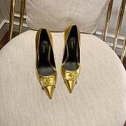 Versace Medusa gold pumps  - 3