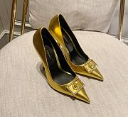 Versace Medusa gold pumps  - 1