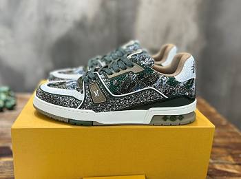 Louis Vuitton Green Monogram Blended Fabrics Shoes