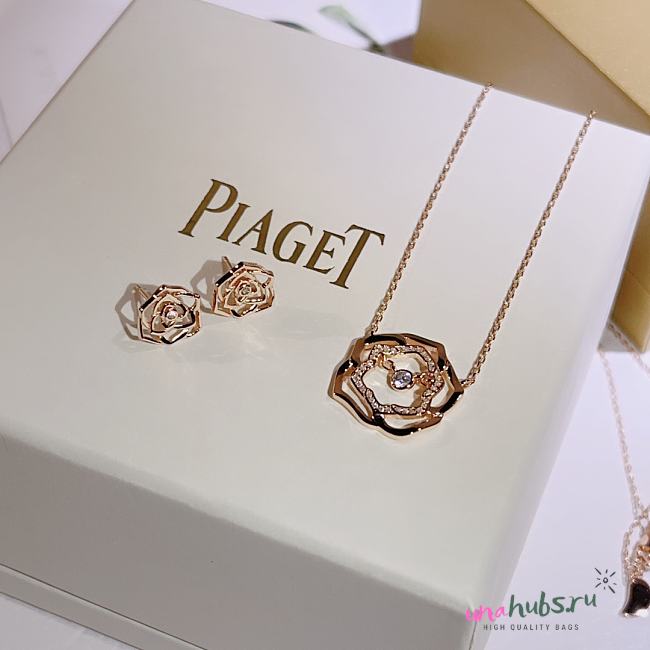 Piaget set ( necklace + earings) - 1