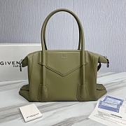 GIVENCHY Medium Antigona Lock Soft Green Leather Bag - 3