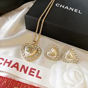 Chanel pearl set ( necklace +  earings ) - 3