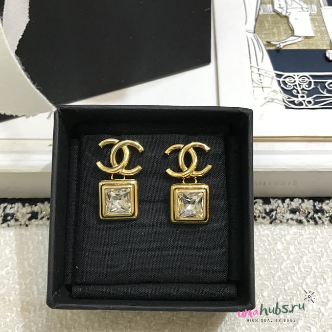 Chanel earings 009 - 1