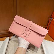 Hermes Rose Sakura Swift Jige Elan Clutch  - 1