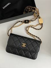 Chanel 22B woc logo gold chain bag - 1