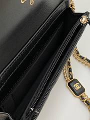 Chanel 22B woc logo gold chain bag - 6