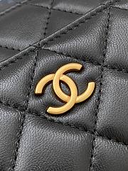 Chanel 22B woc logo gold chain bag - 2