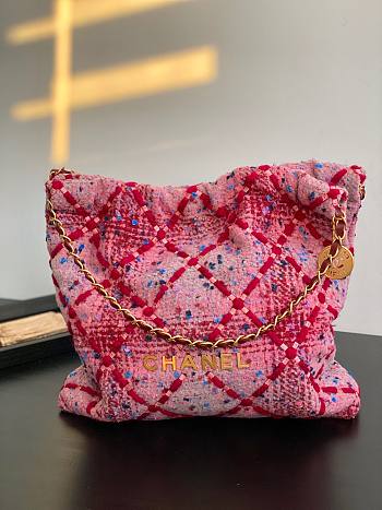 Chanel 22 Wool Tweed & Gold-Tone Metal Tote Pink Bag 