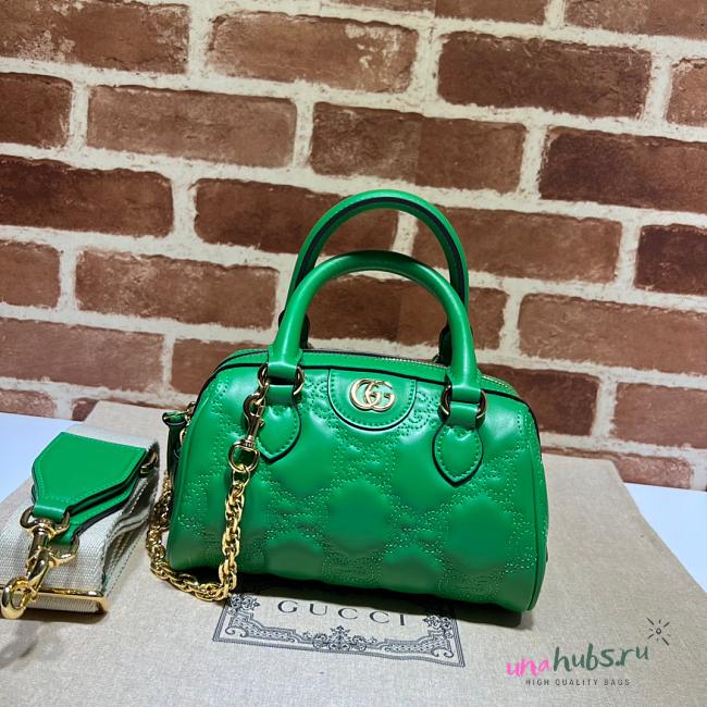 Gucci GG Matelassé leather small duffle green bag - 1