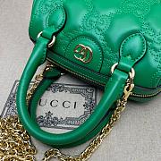 Gucci GG Matelassé leather small duffle green bag - 6